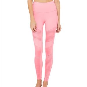 HIGH-WAIST MOTO LEGGING